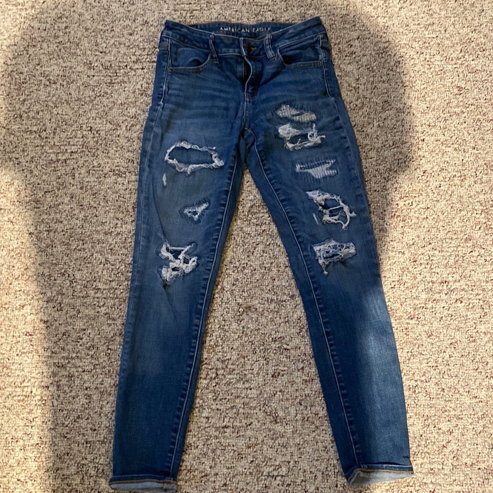 American eagle ripped skinny jeans